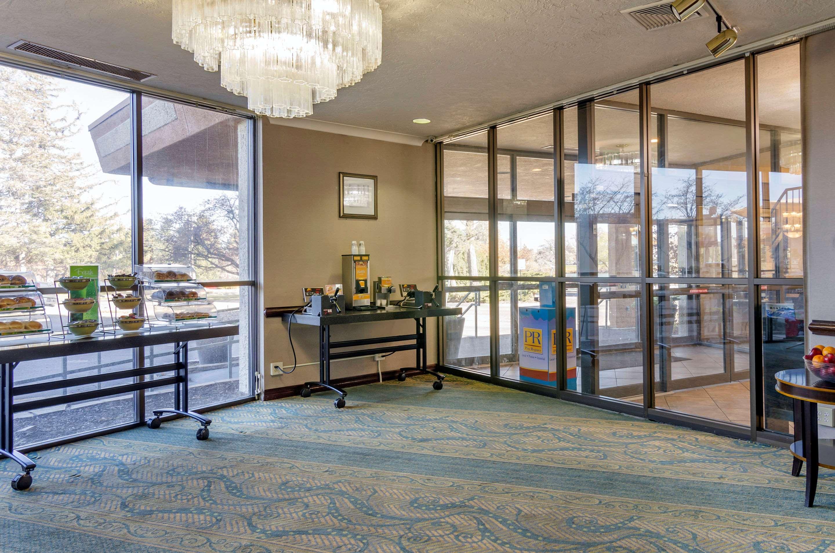 Comfort Suites Idaho Falls Bagian luar foto