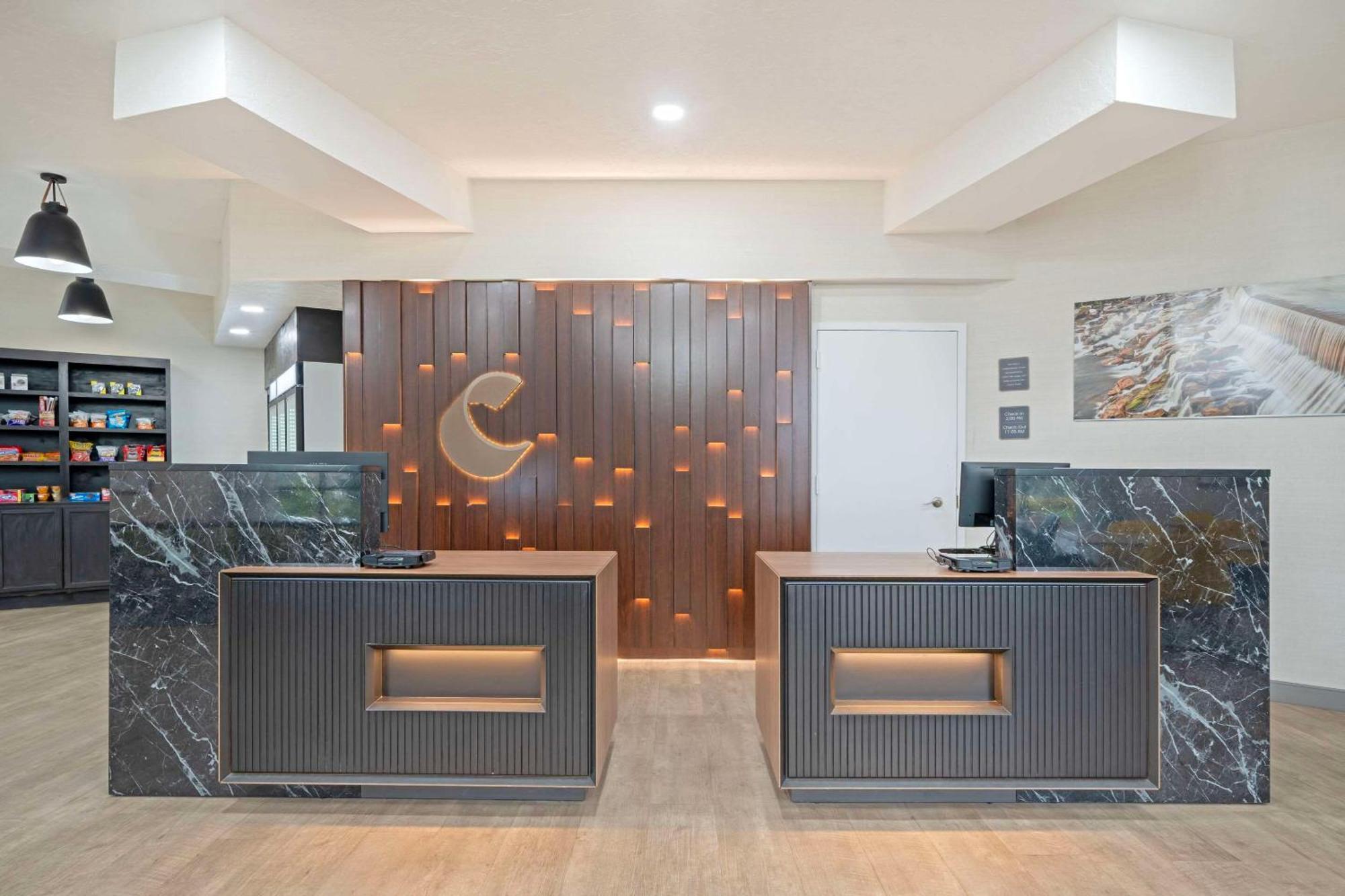 Comfort Suites Idaho Falls Bagian luar foto